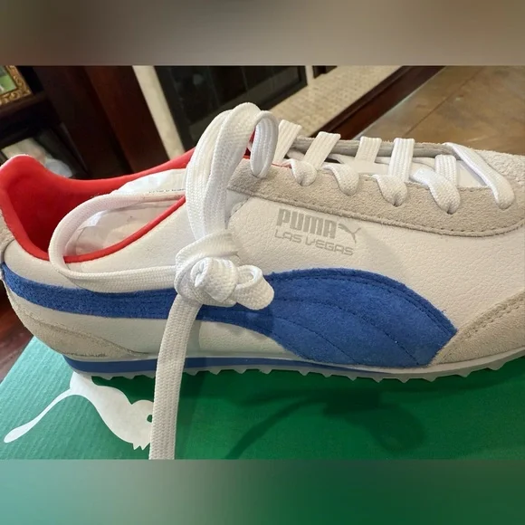 Puma White and Blue Athletic Shoes - Picture 2 of 11